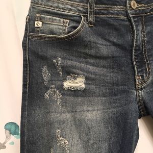 KanCan distressed skinny jeans